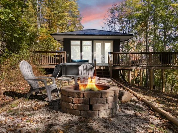 458 Opossum Hollow Rd, Wellington, KY 40387