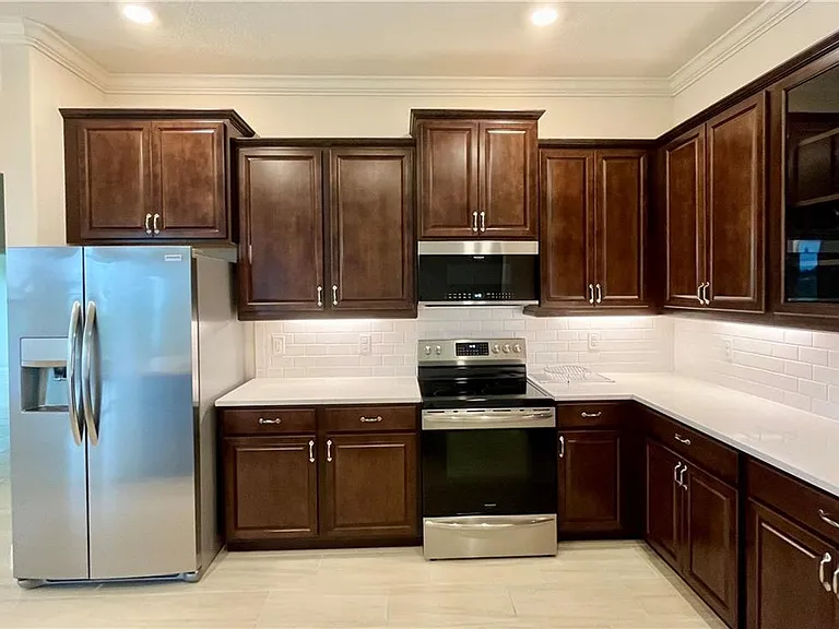 6400 Nevis Ct — Photo 5