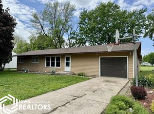 609 Montana St, Glidden, IA 51443