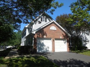 359 Ellen Ln, Bridgewater, NJ 08807