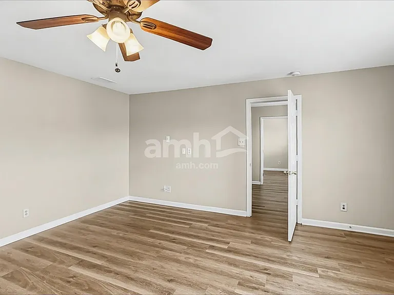 4504 Palustris Ct — Photo 10