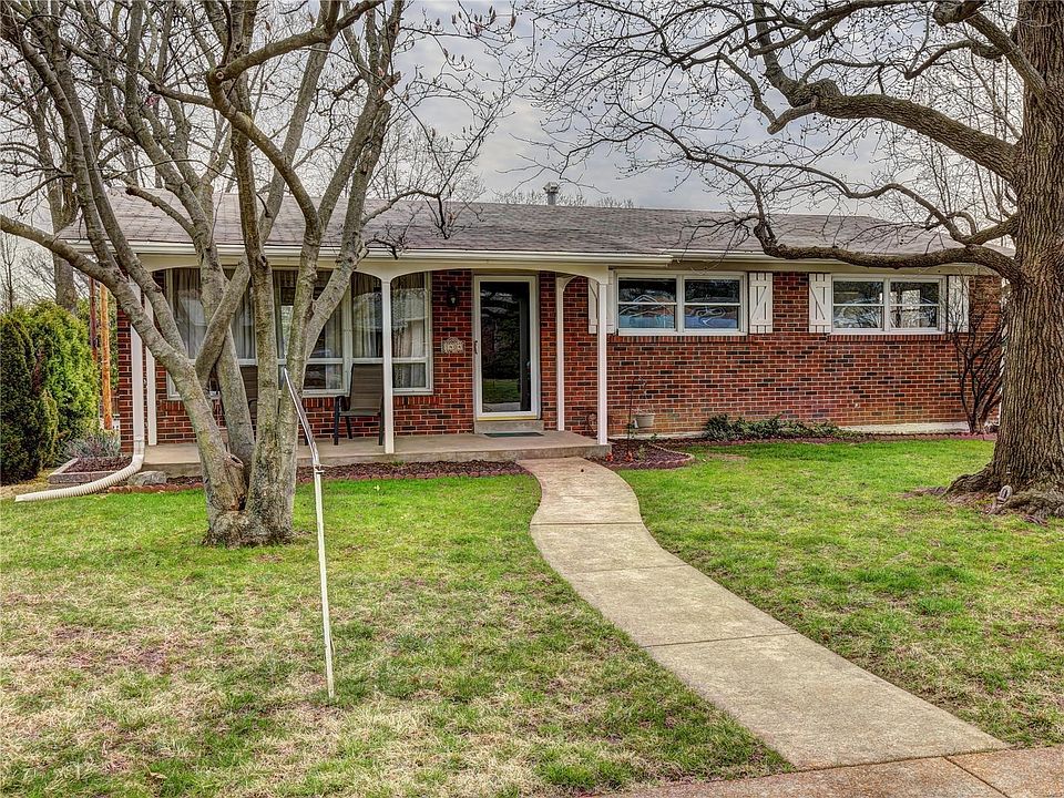 1st image of 1404 Fox Creek Dr