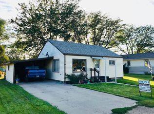 164 N 16th Ave, Forsyth, MT 59327