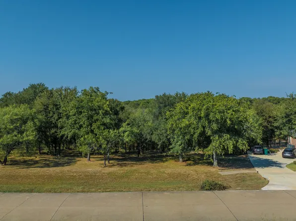 2651 Creekwood Dr, Cedar Hill, TX 75104