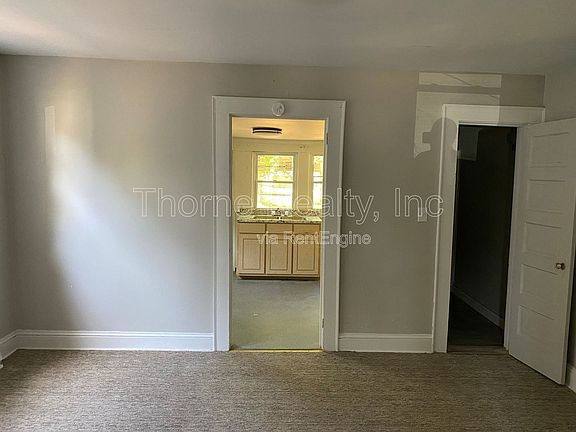 5th image of 220 W Virginia St