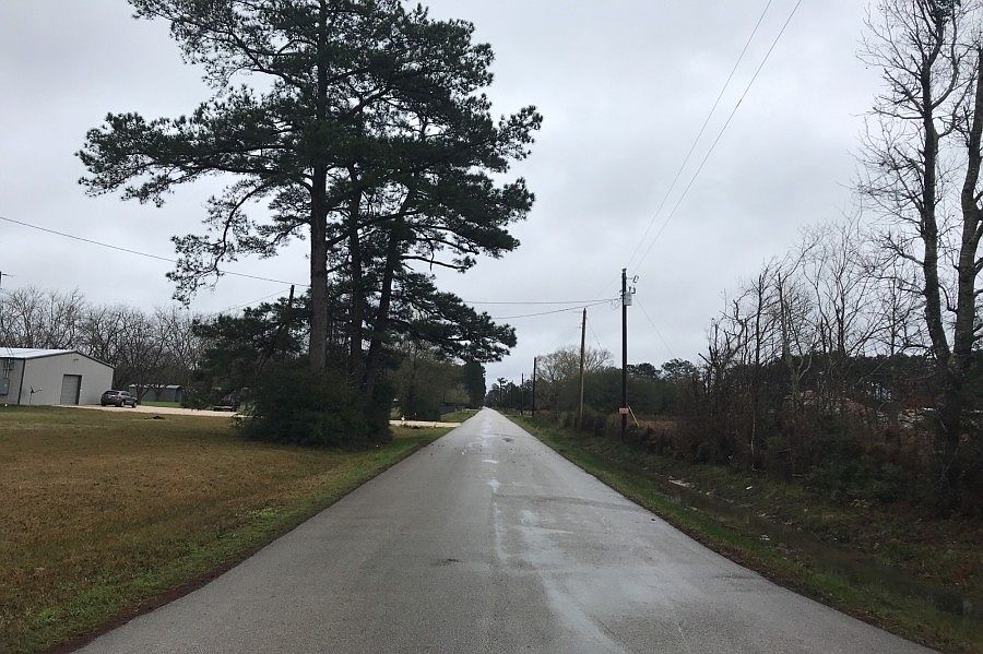 2nd image of 667 County Road 2293