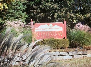 48 Crownview Ct, Sparta, NJ 07871