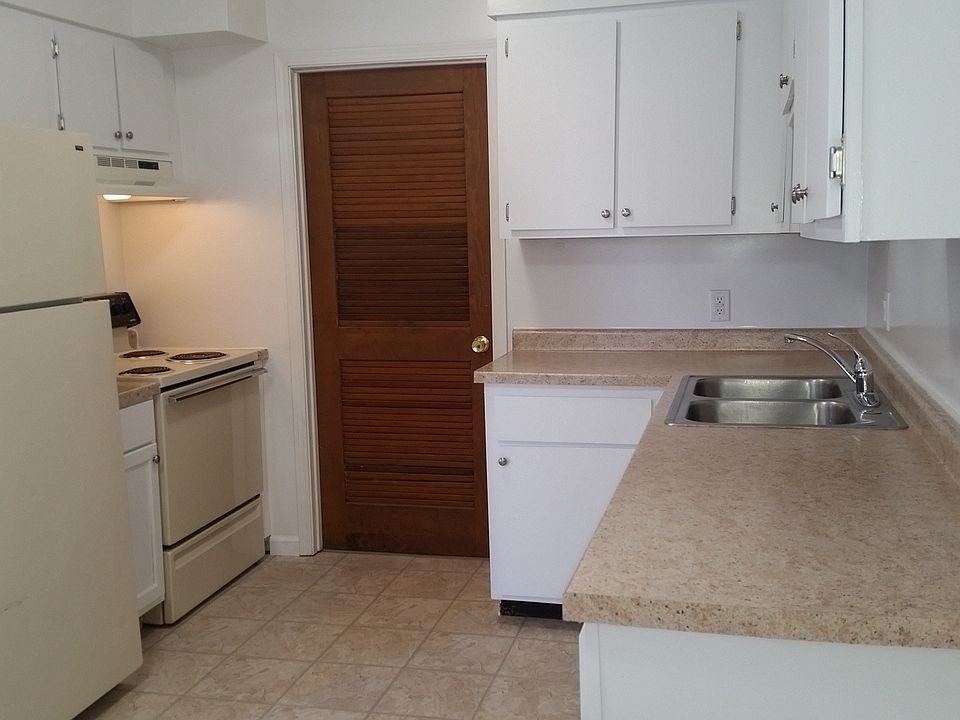 1st image of 300 Marble St APT 316
