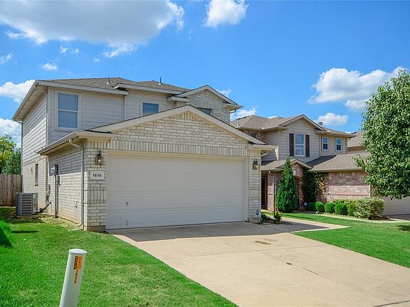2nd image of 1616 Timber Glen Dr