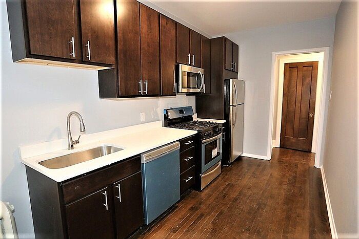 1st image of 5304 N Ashland Ave