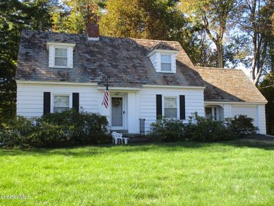 2276 Cayuga Road, Niskayuna, NY, 12309