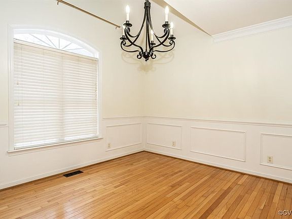 5th image of 3105 Shadow Creek Dr