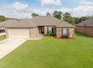 31128 Cross Bow Dr, Walker, LA 70785