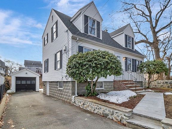 2nd image of 10 Allison Rd