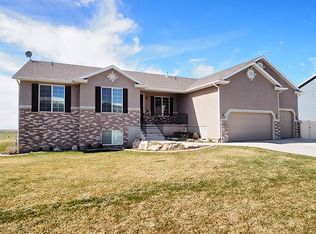 1618 S Equestrian Pkwy, Kaysville, UT 84037