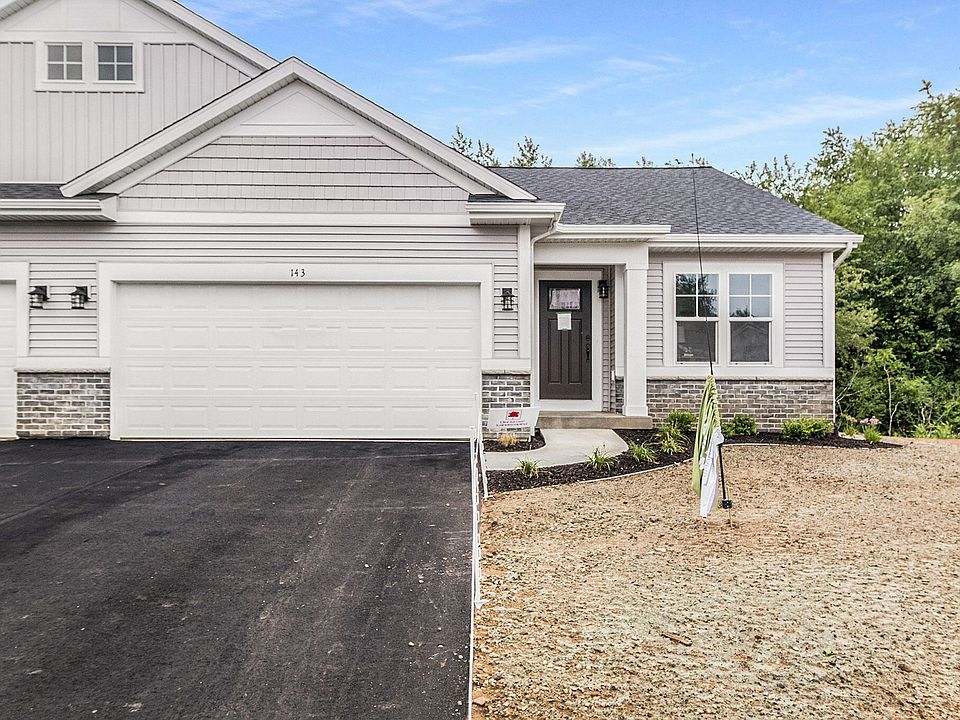 1st image of 143 Hickory Valley Dr