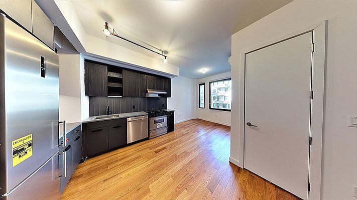1st image of 123 Melrose St APT 355