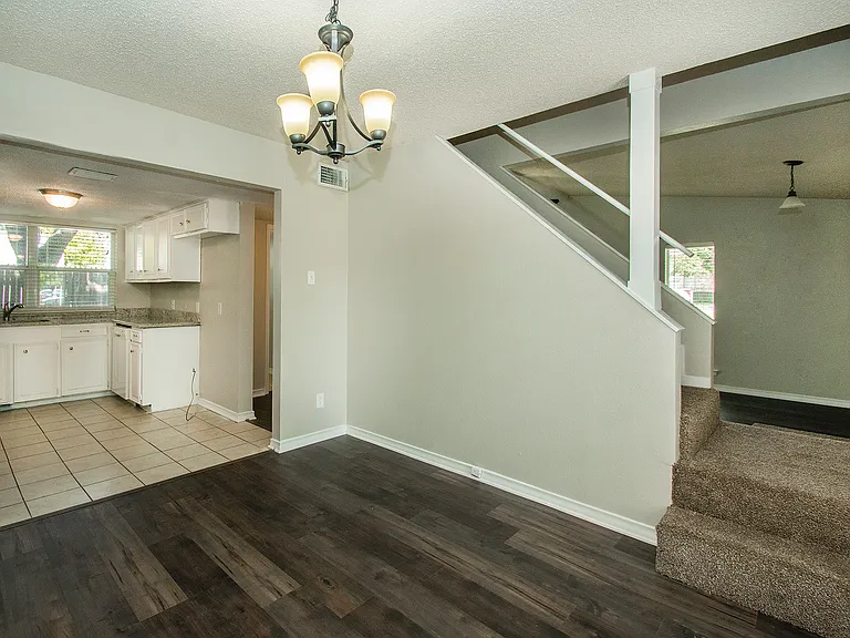 12833 Pandora Dr — Photo 11