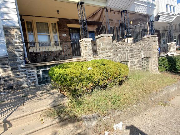 2nd image of 551 W Duncannon Ave