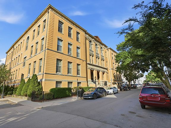 5th image of 350 W 4th St APT 310