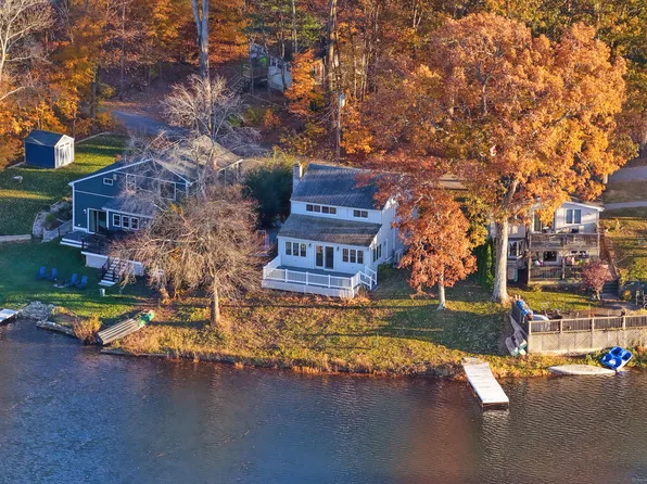 12 Armitage Court, Ashford, CT 06278