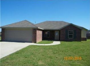 701 Blair Cir, Pea Ridge, AR 72751