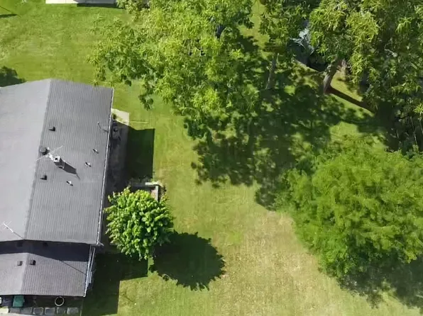 348 Dearborn St, Hobart, IN 46342