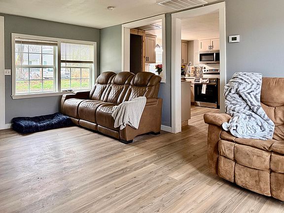 2nd image of 7756 E Roller Ridge