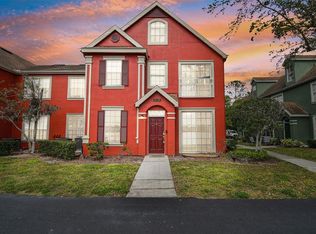 9118 Lake Chase Island Way #9118, Tampa, FL 33626