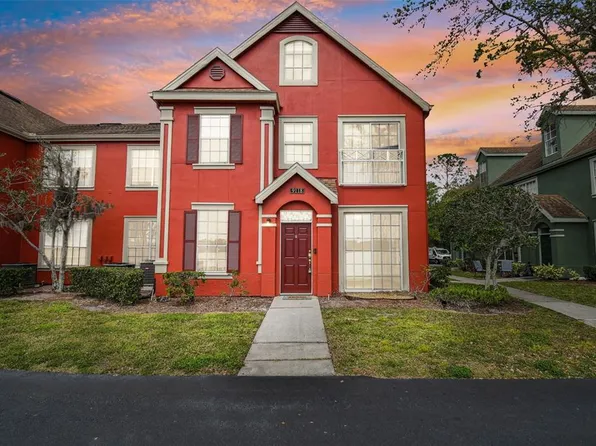 9118 Lake Chase Island Way #9118, Tampa, FL 33626