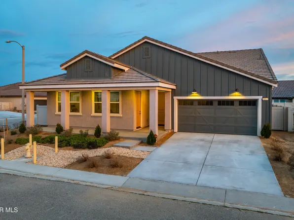 8812 W Dale Dr, Lancaster, CA 93536