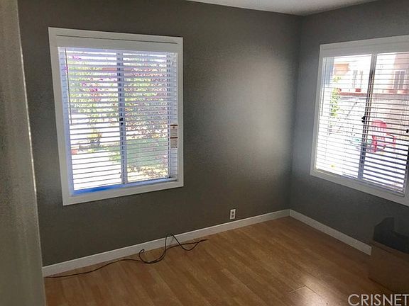 5th image of 12931 Archwood St