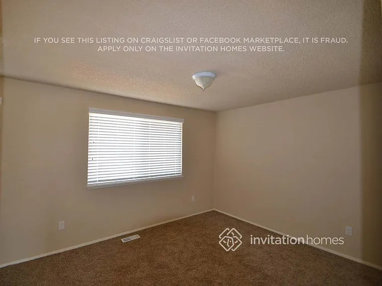2401 66th Ave NE — Photo 4