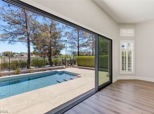 8649 Robinson Ridge Dr, Las Vegas, NV 89117