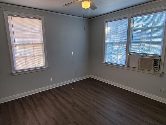 5th image of 44 Cottage Ave #40