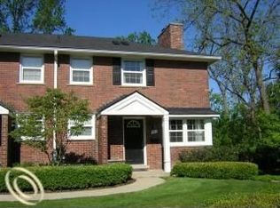 397 N Old Woodward Ave, Birmingham, MI 48009