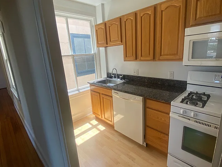 1631 Park Ave — Photo 19