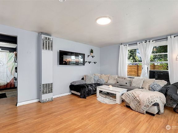 3rd image of 6430 S Orchard Street
