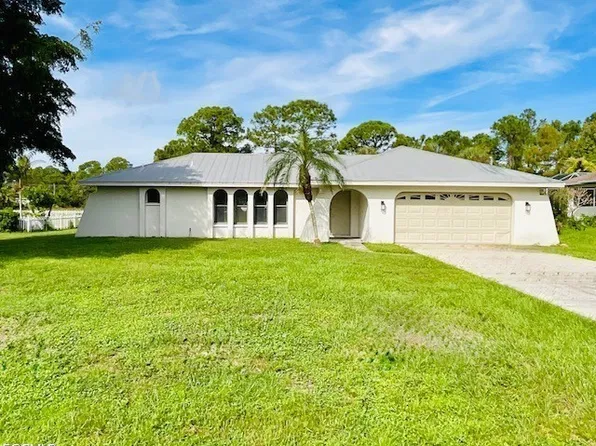 105 Jefferson Ave, Lehigh Acres, FL 33936