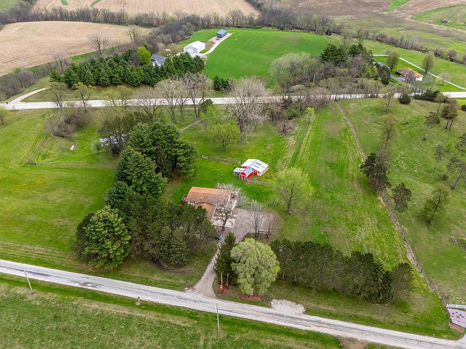 1st image of 1487 McCloud Rd