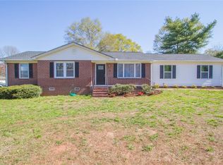 800 Bermuda Dr, Anderson, SC 29621