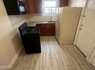 254 21st St #5C, Irvington, NJ 07111