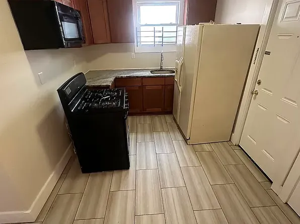 254 21st St, Irvington, NJ