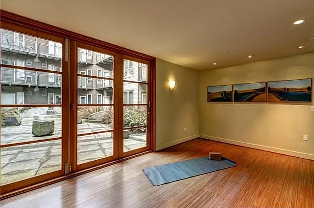 Residents yoga studio, meditation room