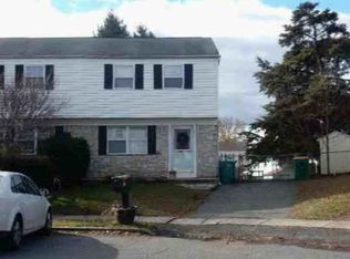 12 Evergreen Rd, Stowe, PA 19464