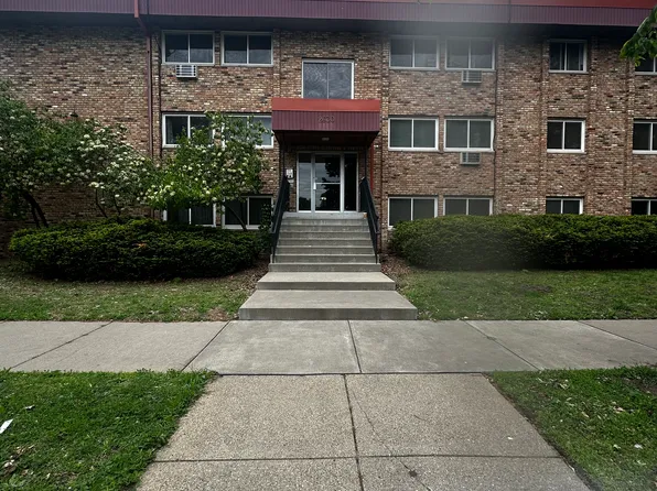 2630 Pleasant Ave APT 203, Minneapolis, MN 55408