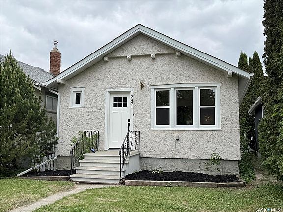 3rd image of 2471 Broder STREET