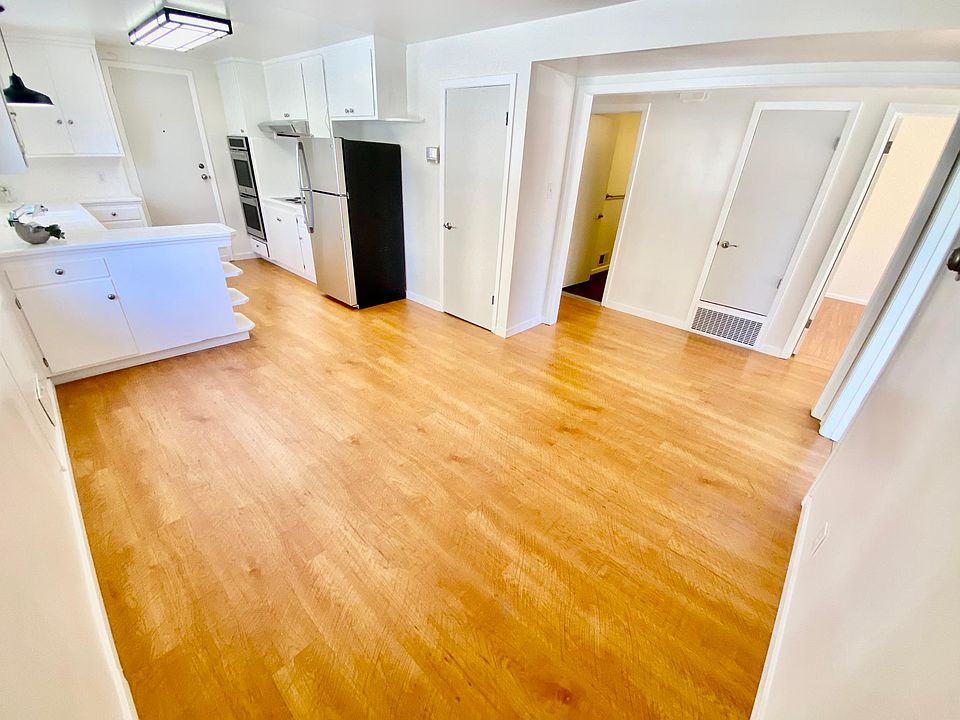 1st image of 394 Union St #1