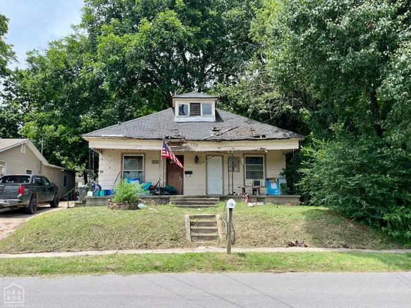 736 N Pruett St, Paragould, AR 72450