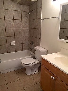 2nd image of 4425 S Fairbourne Ave APT 01